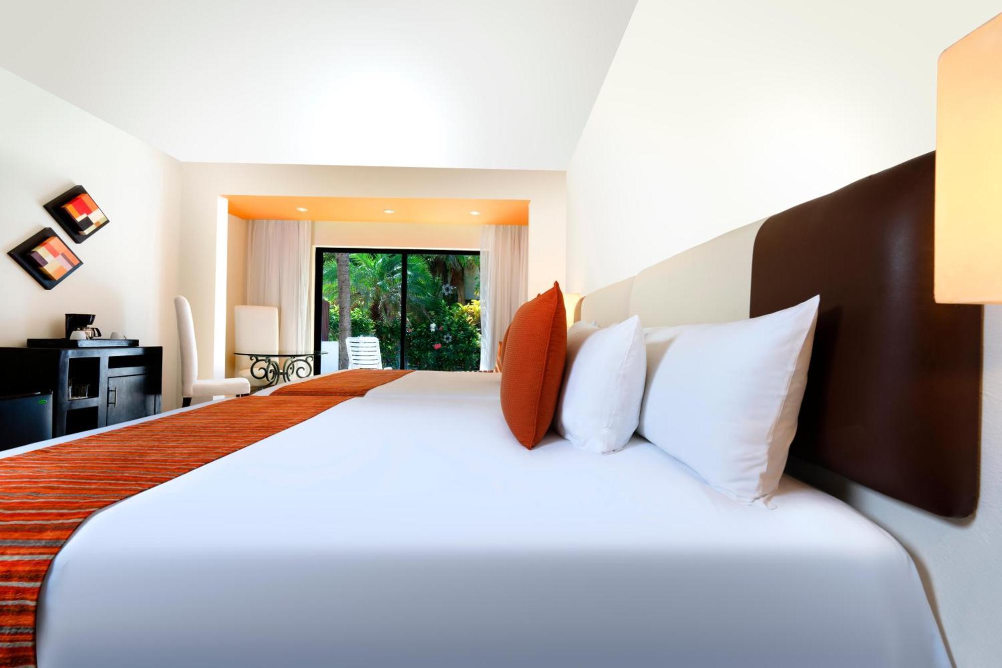 Hotel Grand Oasis Tulum Riviera Akumal Esterno foto